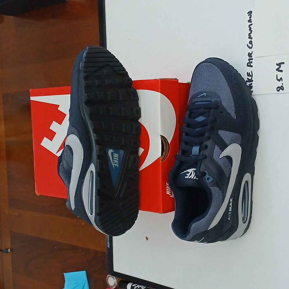 Nike Air Command - Picture 3 of 4